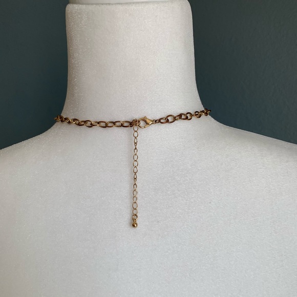 Statement Necklace - Picture 3 of 3